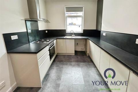 4 bedroom terraced house to rent, Sheffield Road, Barnsley S70