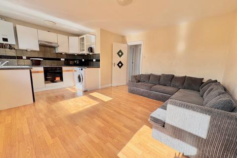 1 bedroom flat to rent, Castle Way, Southampton SO14