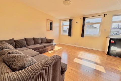 1 bedroom flat to rent, Castle Way, Southampton SO14