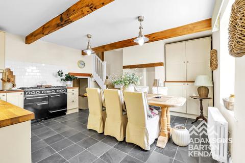 3 bedroom terraced house for sale, Edenfield Road, Norden, OL12