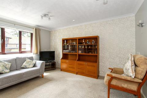 2 bedroom retirement property for sale, Tring