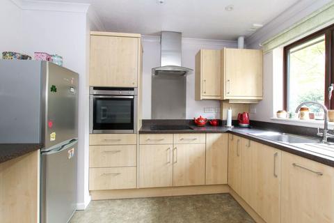 2 bedroom retirement property for sale, Tring