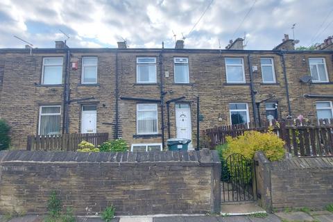 2 bed terraced house for rent in Granville Place, Bradford, BD15