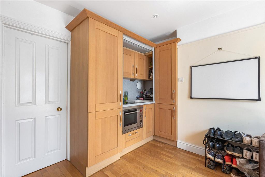 Walton Crescent, Oxford, Oxfordshire, OX1 - View 2