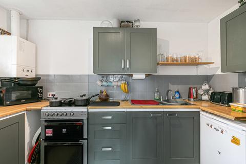 2 bedroom apartment for sale, The Doultons, Octavia Way, Staines-upon-Thames, Surrey, TW18