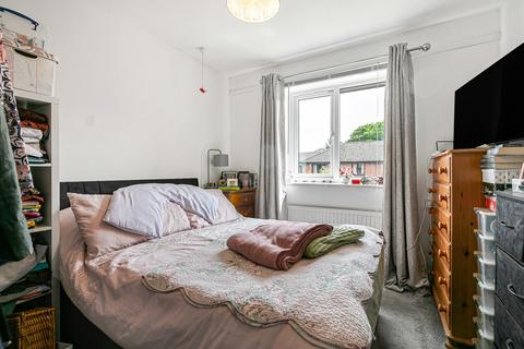 2 bedroom apartment for sale, The Doultons, Octavia Way, Staines-upon-Thames, Surrey, TW18