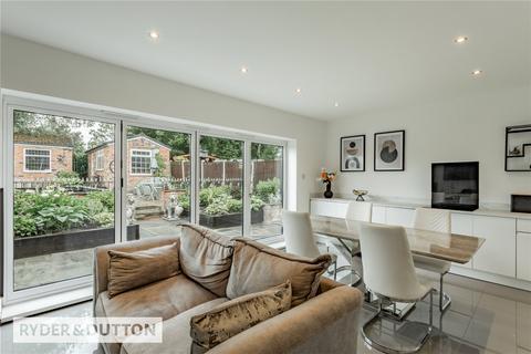 2 bedroom bungalow for sale, Teasdale Close, Chadderton, Oldham, Greater Manchester, OL9