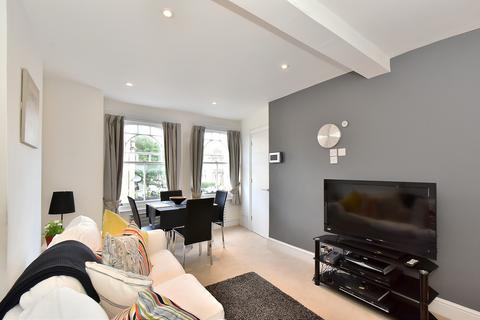 Rosebury Road, Fulham, London, SW6
