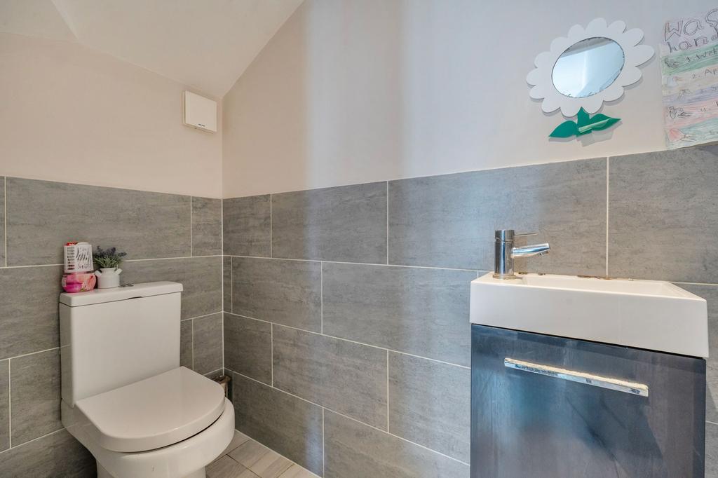 Ground Floor Cloakroom