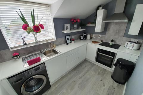 undefined, Snowberry Close, Bristol BS32