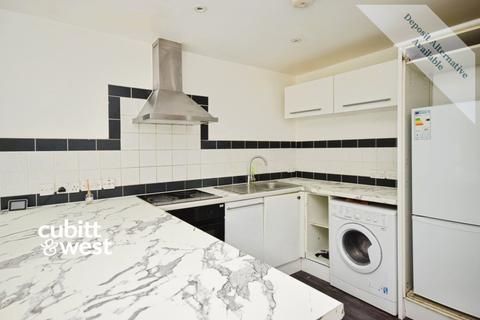 2 bedroom apartment to rent, Stafford Road Wallington SM6
