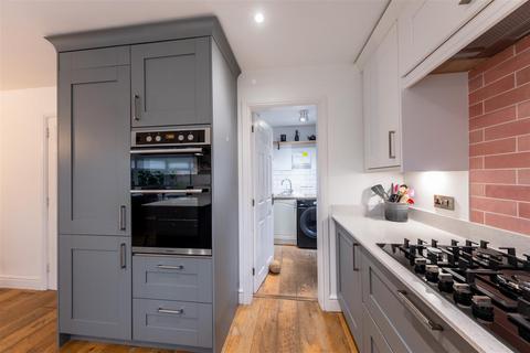 5 bedroom detached house for sale, Westfield Close, Winsford CW7