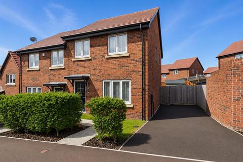 3 bedroom semi-detached house for sale, Bluebell Crescent, Brockworth, Gloucester