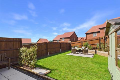 3 bedroom semi-detached house for sale, Bluebell Crescent, Brockworth, Gloucester