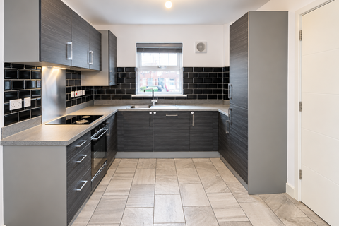 4 bedroom semi-detached house to rent, Pioneer Way, Kingswood, Hull