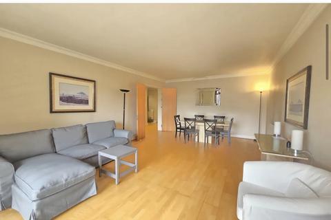 2 bedroom flat to rent, Thomas More Street, London E1W