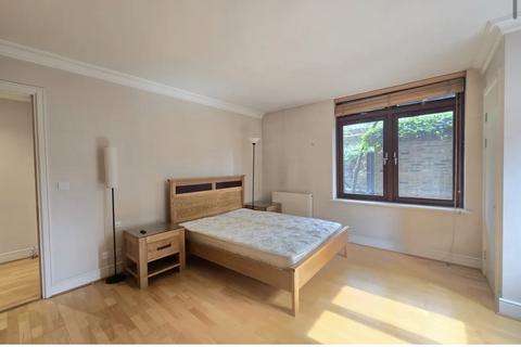 2 bedroom flat to rent, Thomas More Street, London E1W