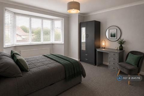 3 bedroom semi-detached house to rent, Fitzherbert St, Warrington, WA2