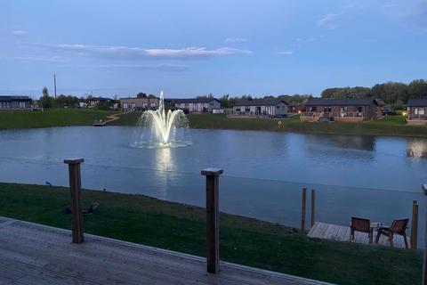 3 bedroom lodge for sale, Passhaddi - 68 Fountain Lake, Routh, HU17 9SL, Yorkshire and the Humber