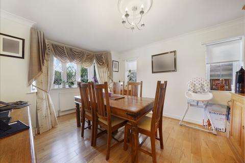 4 bedroom detached house for sale, Barn Rise, Wembley HA9