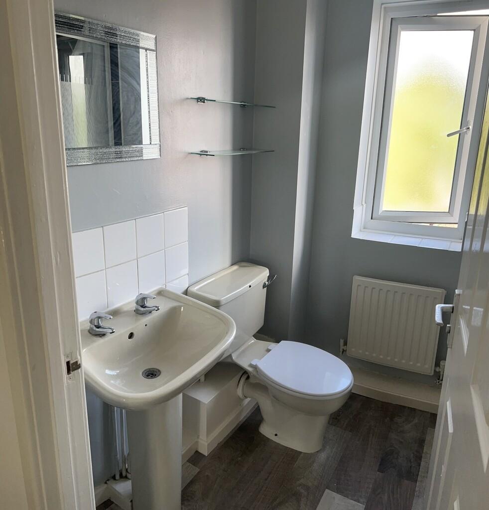 House in Leicester, City of Leicester - More