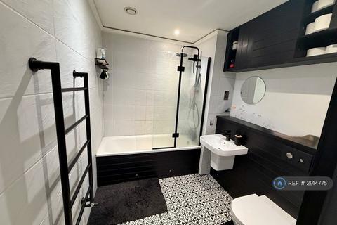 1 bedroom flat to rent, Waterways House, West Drayton, UB7