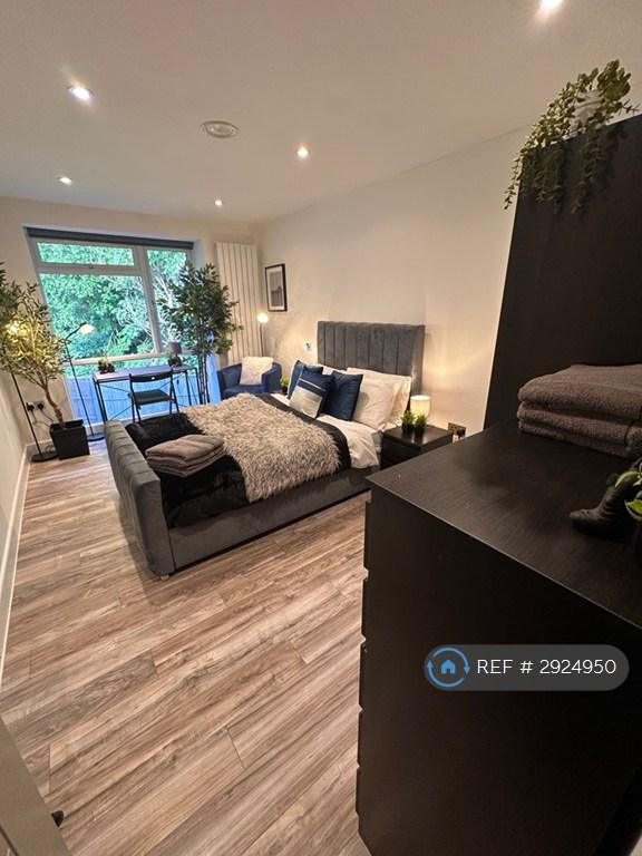 House in London, London Borough of Harrow