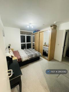 2 bedroom flat to rent, Wych Elm, Harlow, CM20