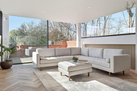 undefined, Woodredon Estate, High Beech, EN9