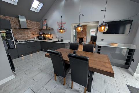 4 bedroom bungalow for sale, Dukesfield Drive, Buckley, Flintshire, CH7