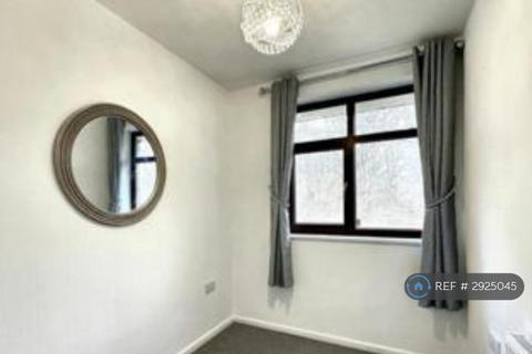 3 bedroom semi-detached house to rent, Coventry, Coventry, CV5
