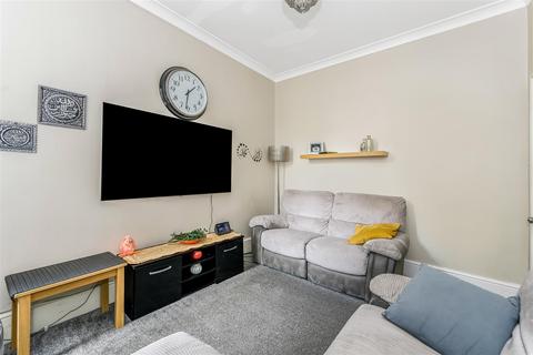 5 bedroom terraced house for sale, Hatherley Road, Walthamstow