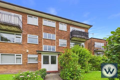 1 bed flat/apartment for rent in Lavenham Close, Bury, BL9