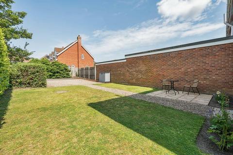 2 bedroom end of terrace house for sale, Plumstead Road, Thorpe End