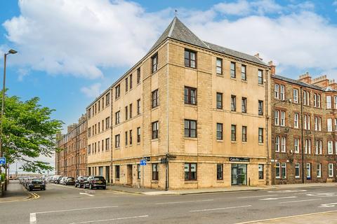 2 bedroom flat for sale, Harbour Court, Harbour Road, Musselburgh, EH21
