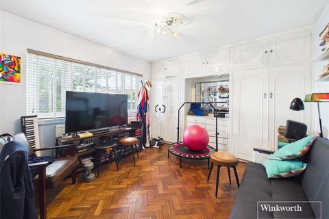 3 bedroom apartment for sale, Great North Way, London NW4