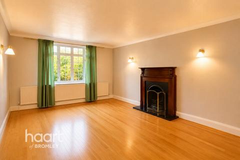 4 bedroom detached house for sale, Bromley BR1