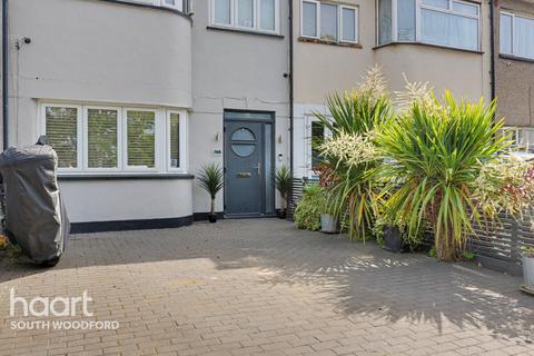 Broadmead Road, Woodford Green