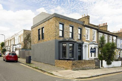 undefined, Glyn Road, London E5