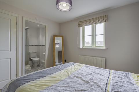 3 bedroom detached house for sale, Winchcombe Gardens, South Cerney