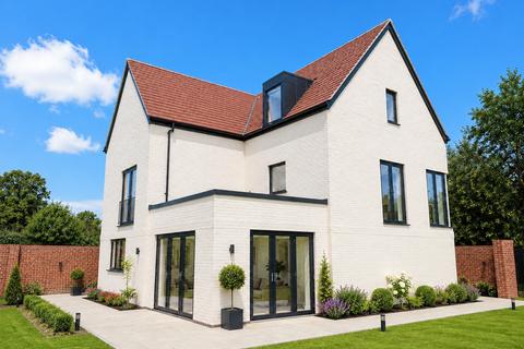 5 bedroom detached house for sale, Abbey Walk, East Street, Coggeshall, Colchester, CO6