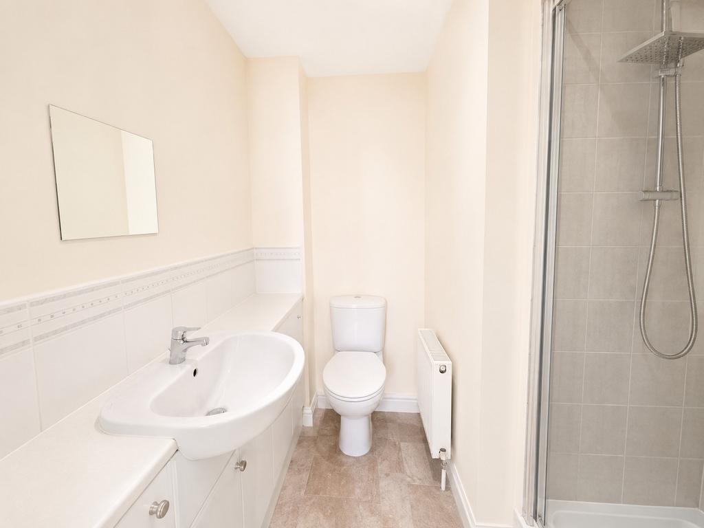 Apartment in Southampton - View 5