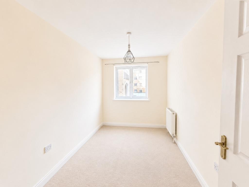 Apartment in Southampton - More