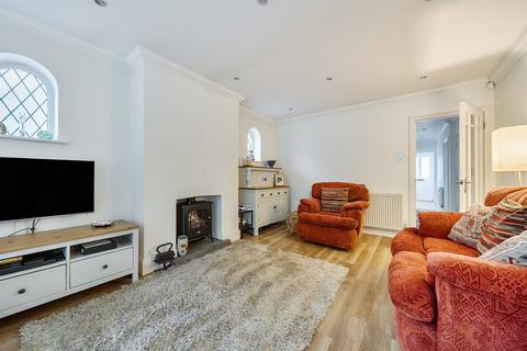 4 bedroom detached bungalow for sale, Beech Avenue, Enfield