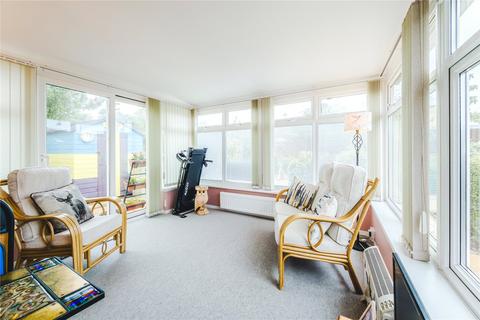 2 bedroom bungalow for sale, Alnwick, Swindon SN5