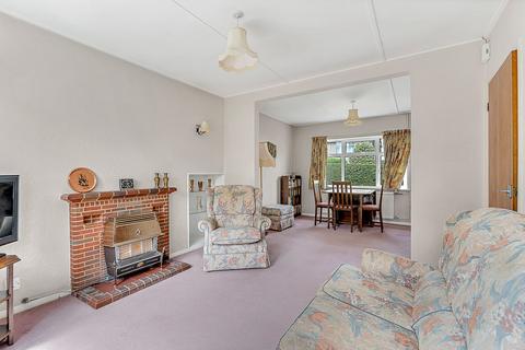 3 bedroom detached bungalow for sale, Castledine Avenue, Loughborough LE12