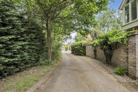 4 bedroom barn conversion for sale, Thurston