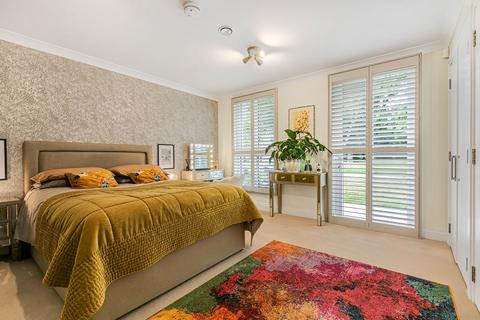 undefined, Hedingham Drive, Englefield Green, Egham, Surrey, TW20