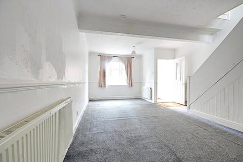 2 bedroom terraced house to rent, Catherine Road, Enfield, EN3