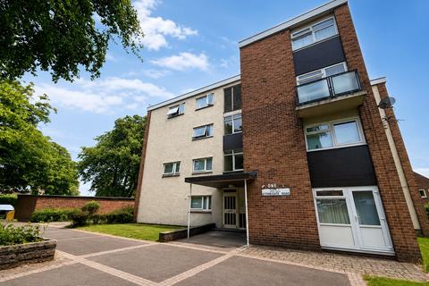 Apartment - Stonegate Road, Moortown, Leeds, LS17